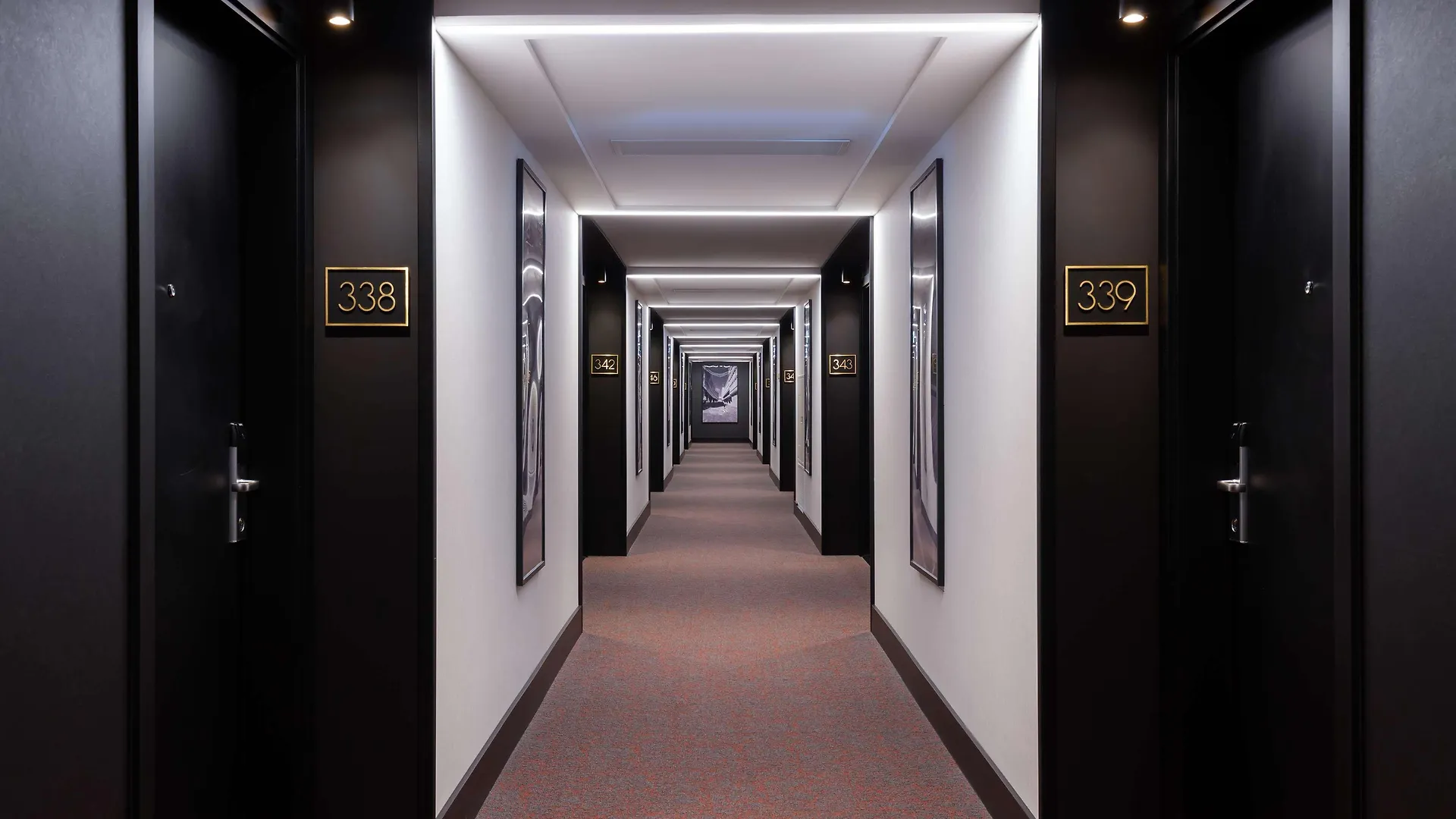 Radisson Collection Hotel, Varsovia 5*,  Polonia