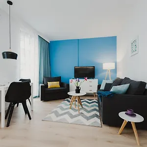 Shortstaypoland Kasprzaka Апартаменты