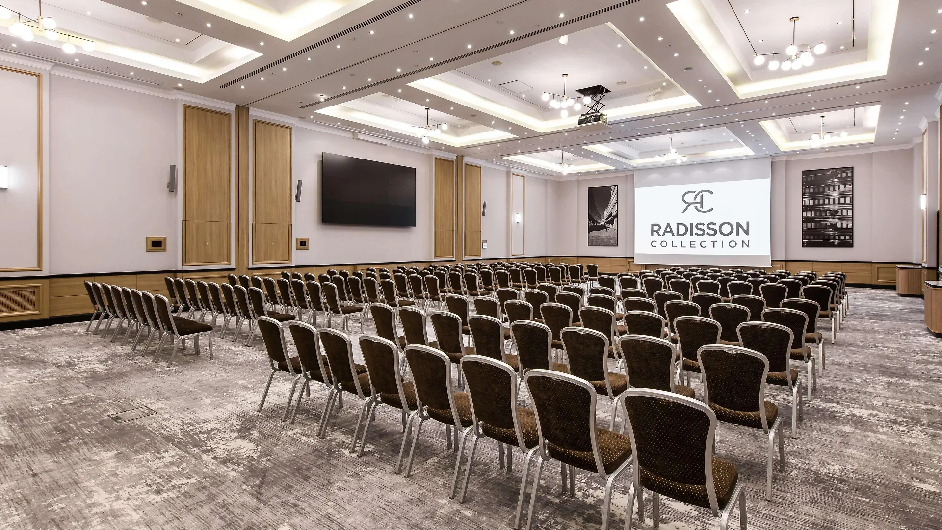 Radisson Collection Hotel, Warsaw